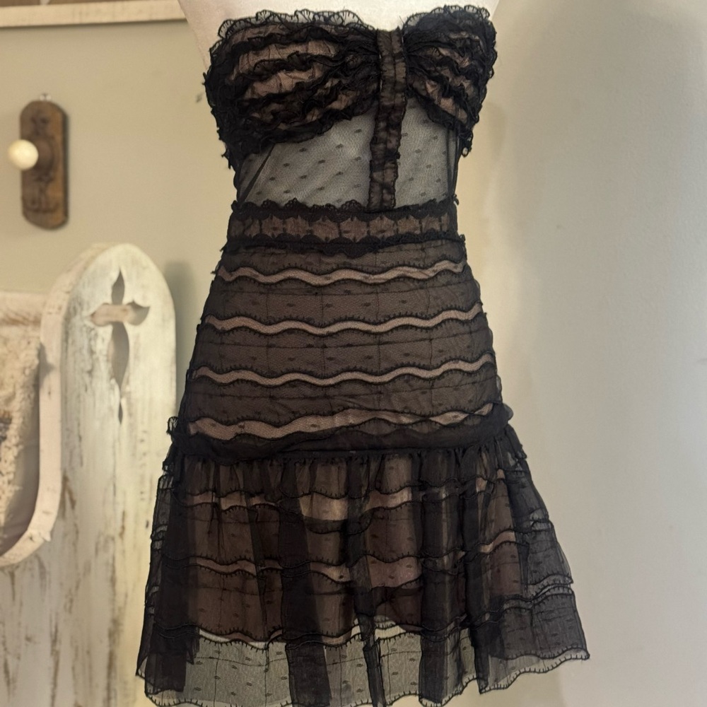 Alexis Black Strapless Lace Dress romantic goth - Picture 2 of 3